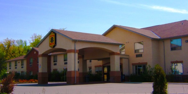 Super 8 Cornwall (edited)